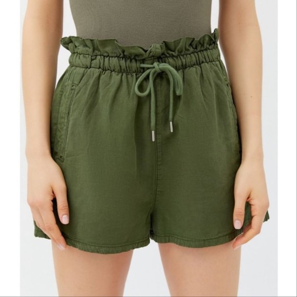 Urban Outfitters Brandy Paperbag Shorts - Picture 1 of 9